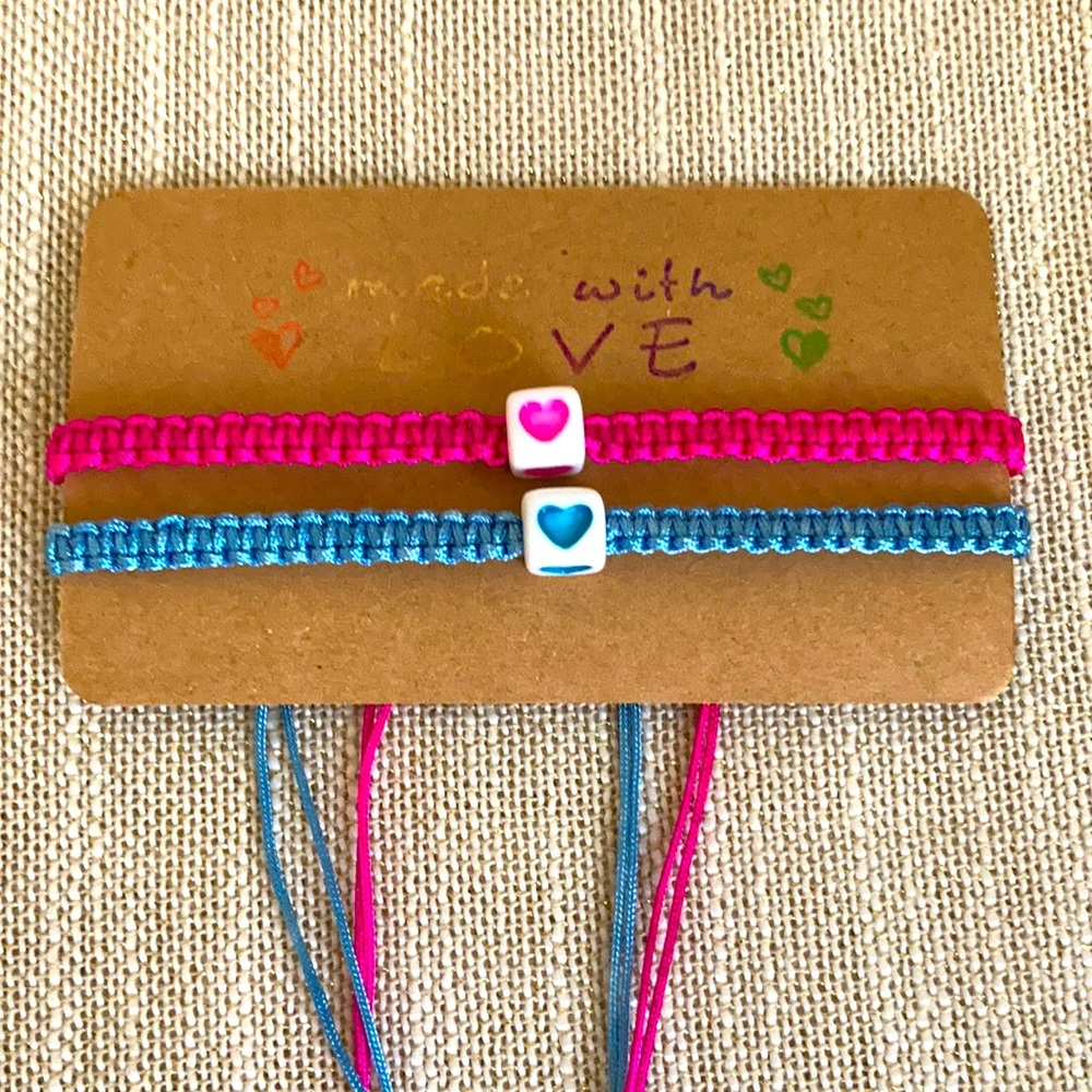 NWT Kid’s Macrame Heart Friendship Bracelets